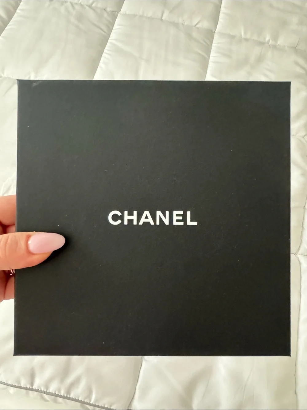 CHANEL classic pearl